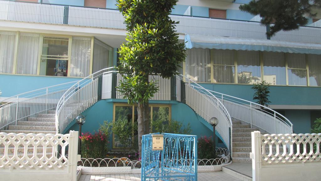 Primula Azzurra Hotel 3*