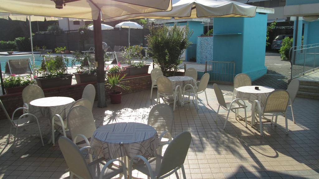 Primula Azzurra 3* Cervia